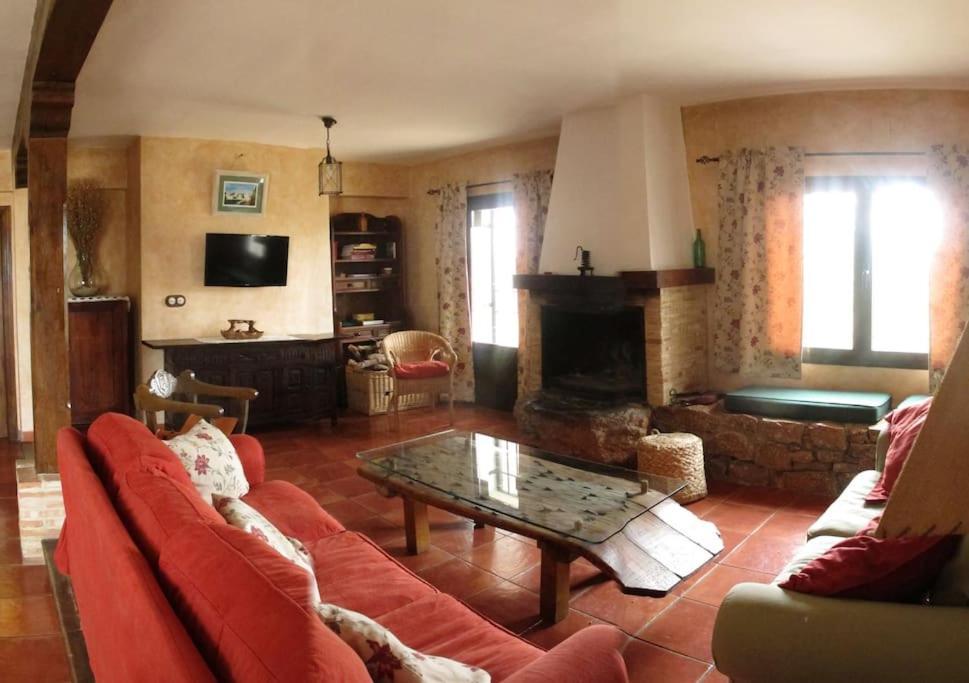 Gran Casa, Lagunas De Ruidera, Bbq, Porche, Chimenea Zewnętrze zdjęcie